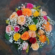 Bouquet 24 rosas colorido 